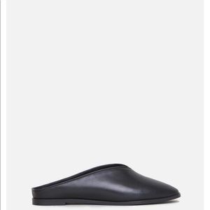 OAK
SEELEY MULE - BLACK